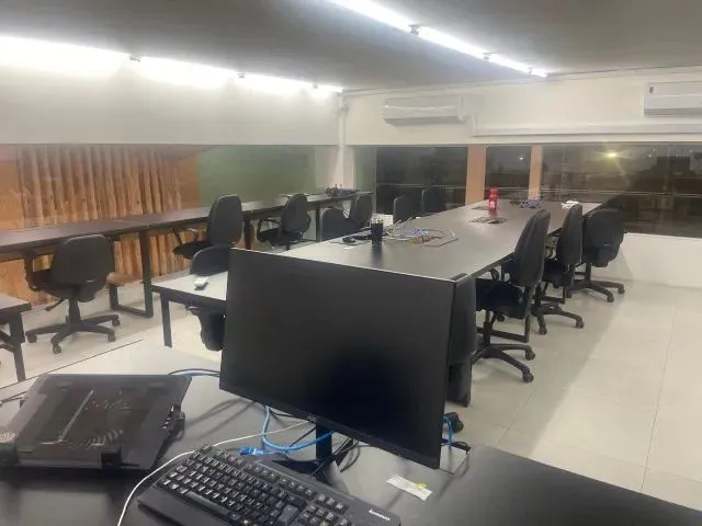 Imagem 4: Sala Comercial Mobiliada para Equipes (17 Pessoas