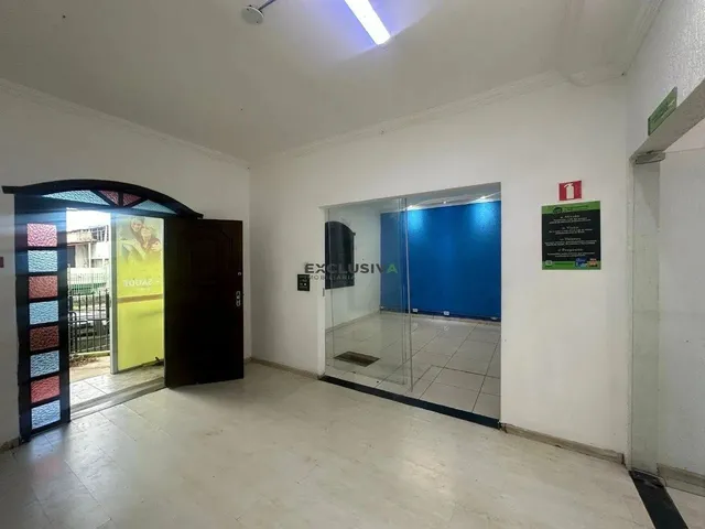 Imagem: Casa Comercial - 05 Salas - 01 Banheiro