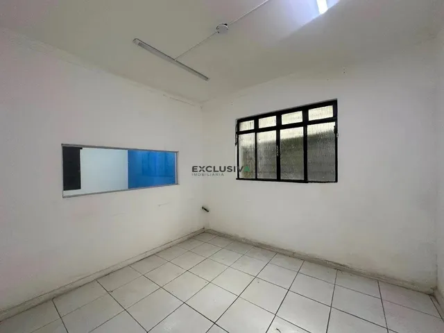 Imagem 13: Casa Comercial - 05 Salas - 01 Banheiro