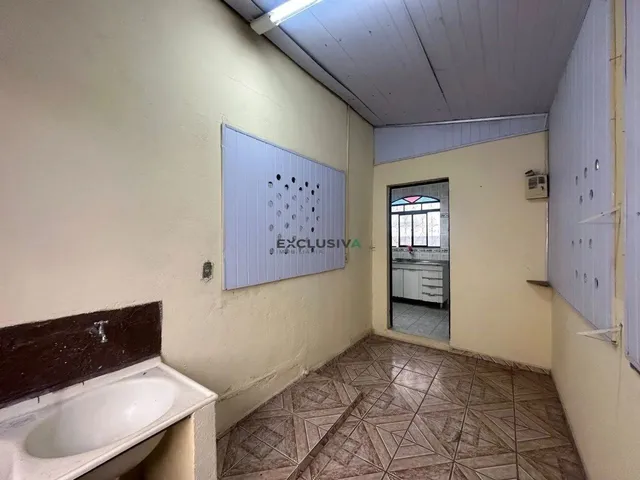Imagem 2: Casa Comercial - 4 Salas - 1 Banheiro