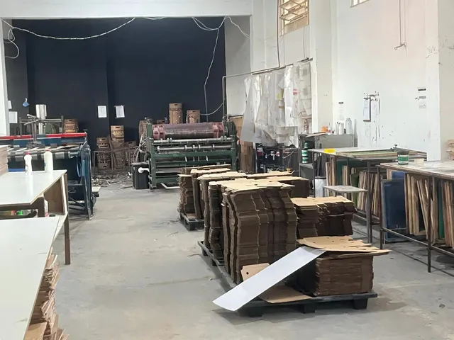 Imagem: Vendo Fábrica de Caixas de Papelão (Cartonagem