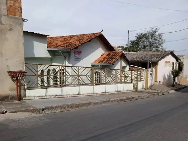 Imagem 5: Imóvel Comercial para Venda em Ibirité, Vila Ideal, 1 Dormitório, 2 Banheiros