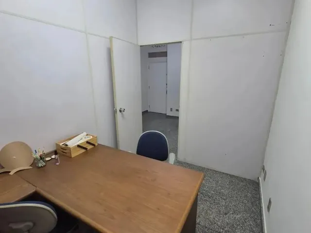 Imagem 15: Alugo Belíssima Sala Comercial 48M² Divididos em 3 Ambientes Alm. Barroso Centro Otima