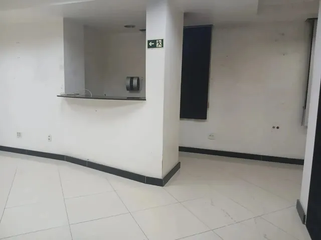 Imagem 2: Imóvel para Aluguel com 121 Metros Quadrados com 4 Quartos em Centro - Rio de Janeiro