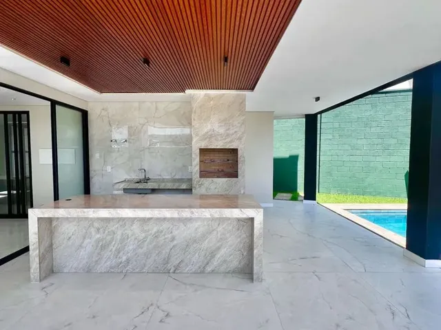 Imagem 2: Azur Condomínio Lago Centro Eusébio - Casa Duplex Nascente com 4 Suítes a Venda