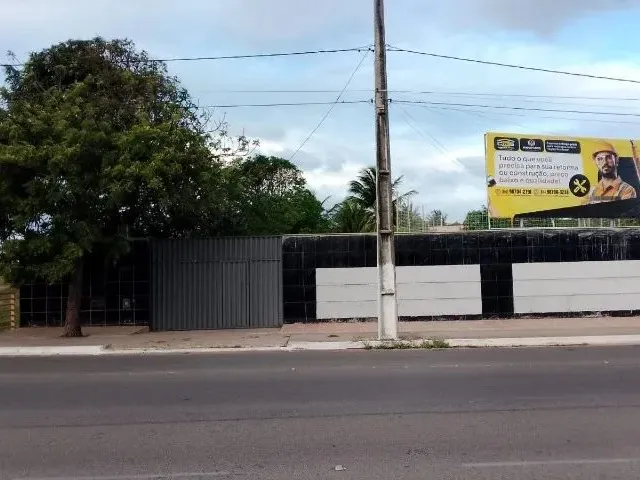 Imagem 2: Bela Mini-Granja na Redinha com Uma Casa 05 Quartos