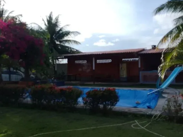 Imagem 8: Bela Mini-Granja na Redinha com Uma Casa 05 Quartos