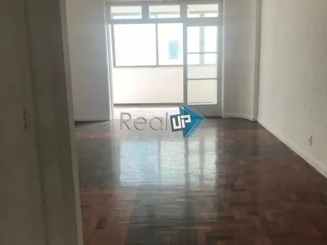 Imagem: Apartamento com 3 Quartos em Copacabana