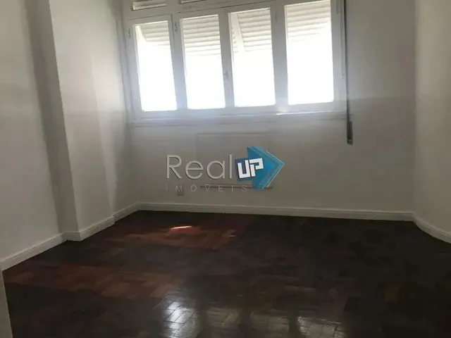 Imagem 5: Apartamento com 3 Quartos em Copacabana