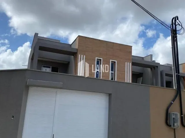 Imagem: Casa para Vender com 3 Quartos 3 Suítes