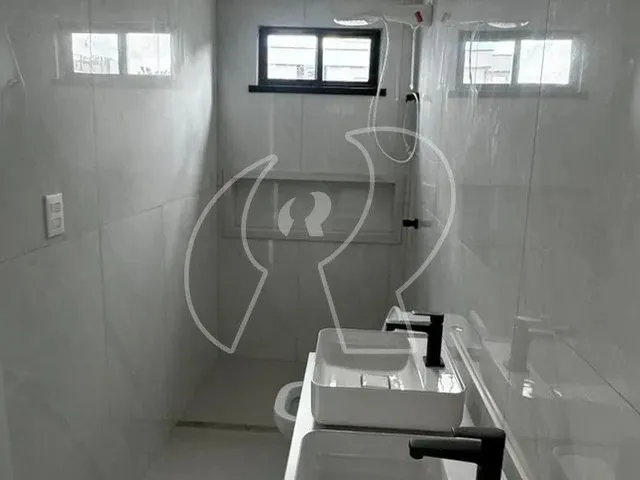 Imagem 3: Casa com 3 Dormitórios À Venda, 160 M² por R$ 1.150.000,00 - Cidade Alpha - Eusébio/Ce
