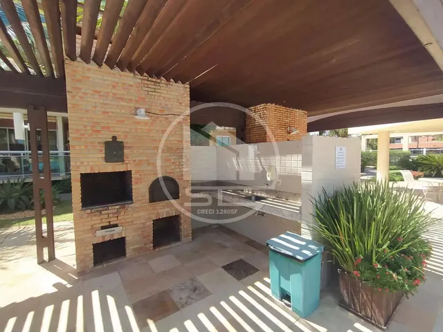 Imagem 2: Apartamento para Venda em Aquiraz, Porto das Dunas, 2 Dormitórios, 1 Suíte, 2