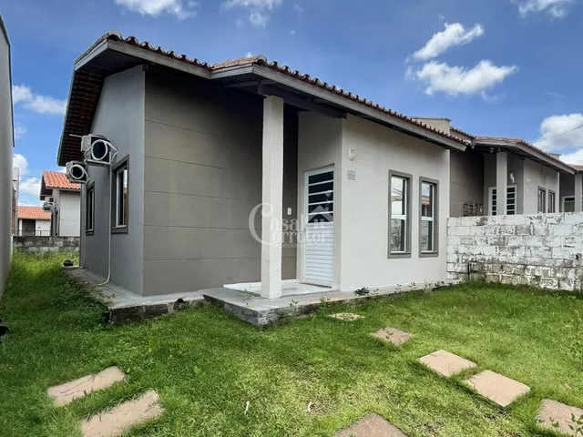 Imagem: A casa possui 2 Dormitórios, 1 Banheiro, 1 Vaga na