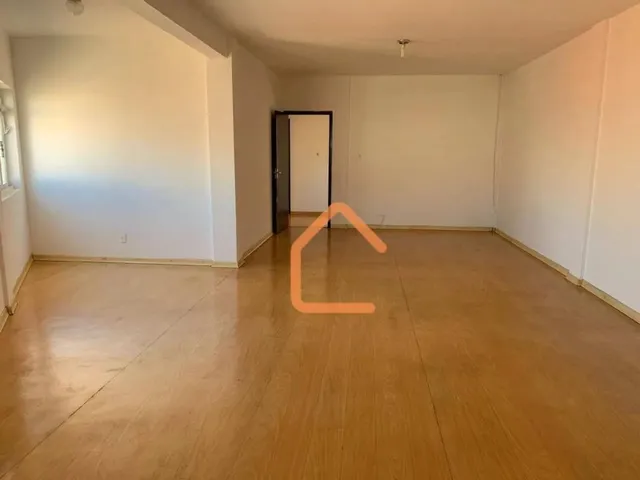 Imagem 4: Apartamento com 3 Dormitórios À Venda, 143 M² por R$ 360.000,00 - Primavera - Pouso