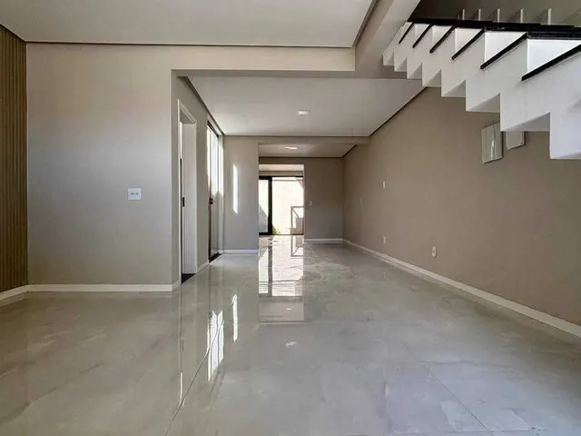 Imagem: Casa à venda no bairro Jardim das Acácias