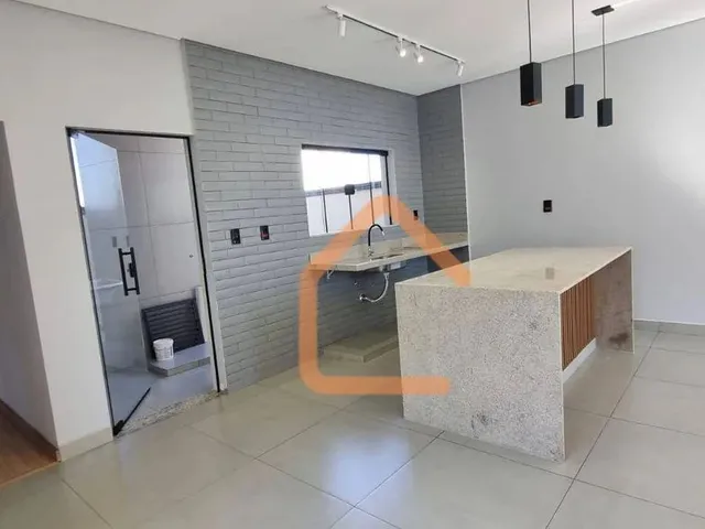 Imagem 2: Casa com 3 Dormitórios À Venda, 123 M² por R$ 630.000,00 - Parque Real - Pouso