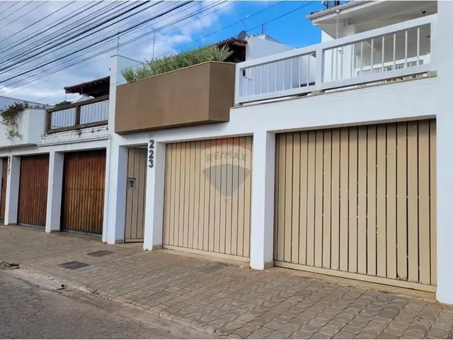 Imagem 9: Casa Quatro Quartos com Piscina no Centro de Lavras