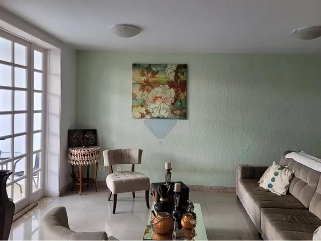 Imagem 13: Casa Quatro Quartos com Piscina no Centro de Lavras