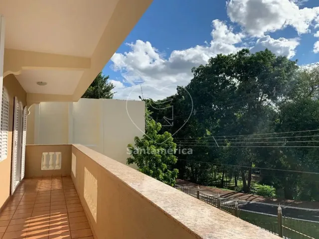 Imagem 6: Casa À Venda e para Alugar no Jardim Petrópolis com 5 Quartos Sendo 3 Suítes Em