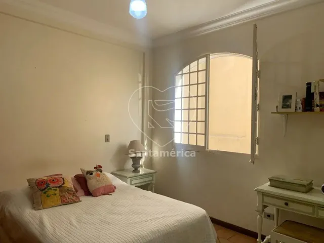 Imagem 7: Casa À Venda e para Alugar no Jardim Petrópolis com 5 Quartos Sendo 3 Suítes Em