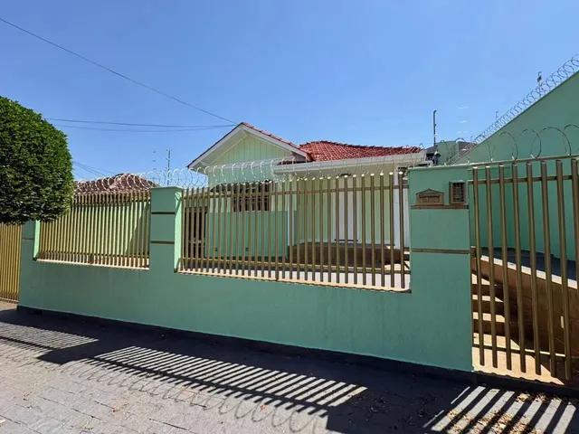 Imagem: Casa com 3 Dormitórios para Alugar 100