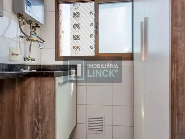 Imagem 7: Apartamento Semimobiliado de 3 Dormitórios e 2 Vagas de Garagem no Bairro Passo da Areia