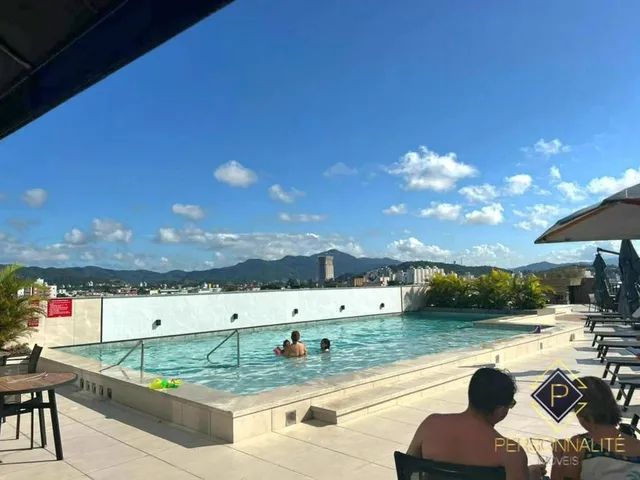 Imagem 1: Apartamento 2 Quartos para Venda em Balneário Camboriú, Centro, 2 Dormitórios, 1