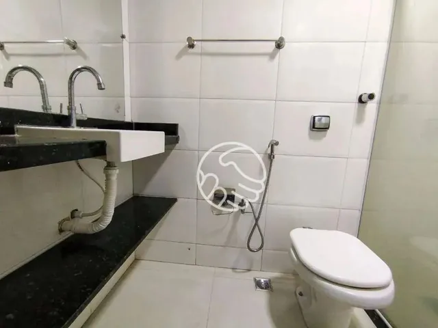 Imagem 9: Casa À Venda com 4 Quartos no São Judas Tadeu em Guarapari/Es É nas Imobiliárias