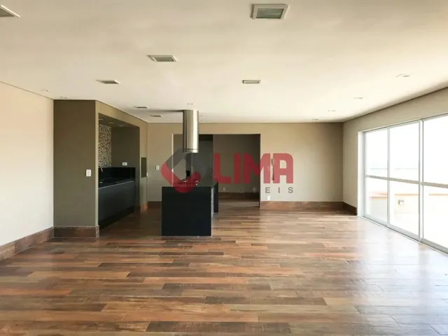 Imagem: O apartamento na cobertura possui 4 Dormitórios, 4