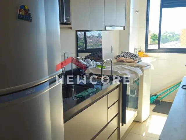 Imagem: O apartamento possui 2 Dormitórios, 1 Banheiro, 1 Vaga na