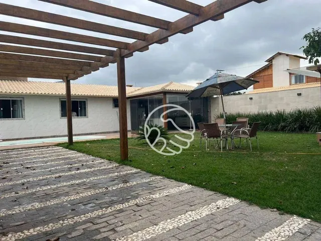 Imagem: Casa À Venda em Condomínio em Village