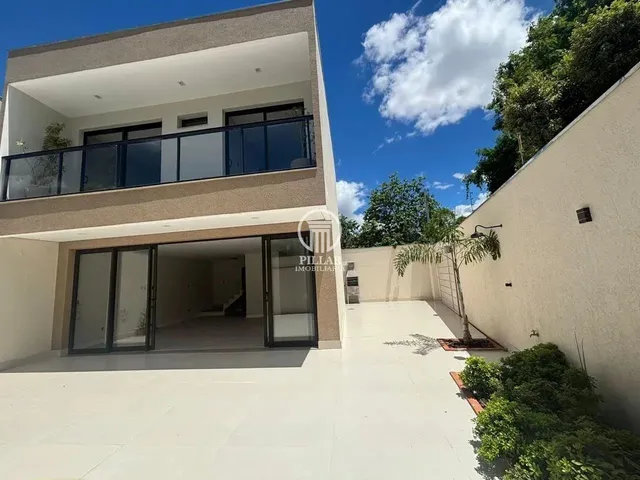 Imagem: Casa À Venda no Bairro Ibituruna - Montes