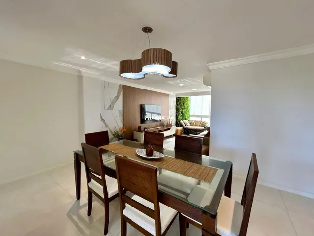 Imagem 16: Belíssimo Apartamento de 4 Quartos, 2 Suites, 2 Vagas, Pé na Areia da Praia Da
