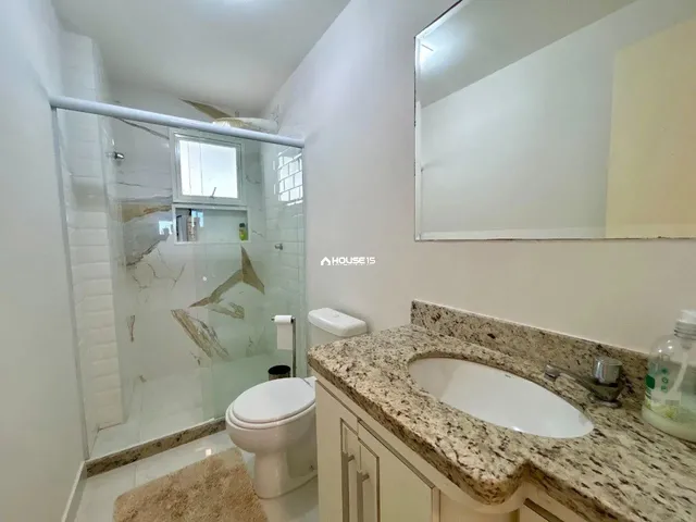 Imagem 13: Belíssimo Apartamento de 4 Quartos, 2 Suites, 2 Vagas, Pé na Areia da Praia Da