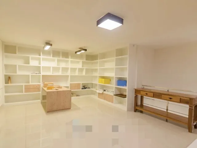 Imagem 3: Cobertura com Elevador Bairro Todos os Santos ..Aceita Veículo Até 150.000.00