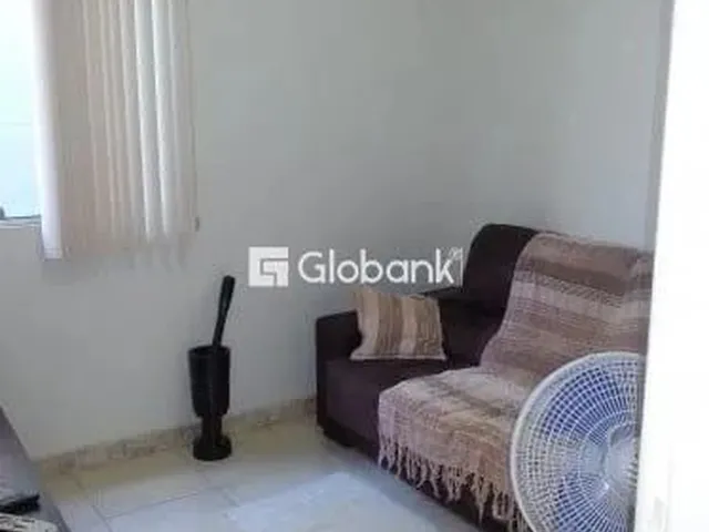 Imagem 11: Casa Sobreposta Superior.3 Quartos com 2 Vagas em Ibituruna, Montes Claros Financiamento