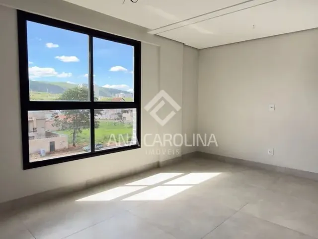 Imagem 2: Apartamento com Varanda À Venda em Morada do Sol, Montes Claros: 3 Quartos, 1 Suíte
