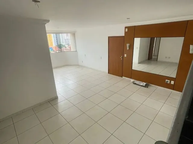 Imagem: Vende-Se Cobertura Cândida Câmara