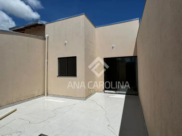 Imagem: Casa À Venda no Bairro Carmelo