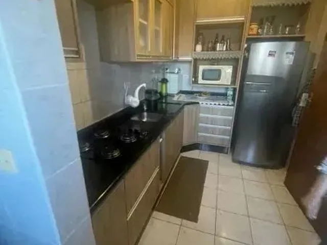 Imagem 8: Excelente Apartamento Central com 03 Quartos , 03 Banheiros e Planejados !!