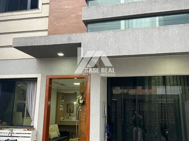 Imagem: Sobrado À Venda, Uvaranas, Ponta Grossa