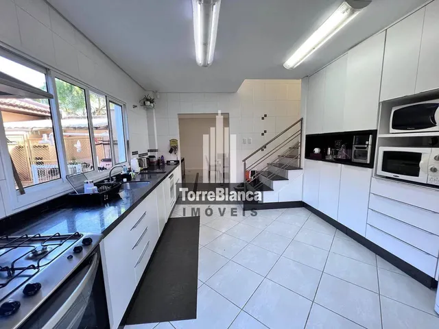 Imagem 3: Sobrado Semimobiliado para Venda, 3 Quartos Sendo 1 Suíte em Uvaranas, 239 M² - Ponta