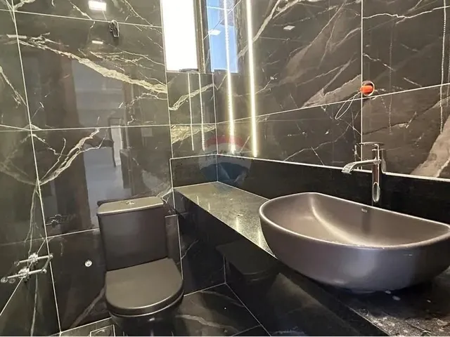 Imagem 6: Apartamento a Venda, 3 Dormitórios com Varanda e Sacada, no Esplanada