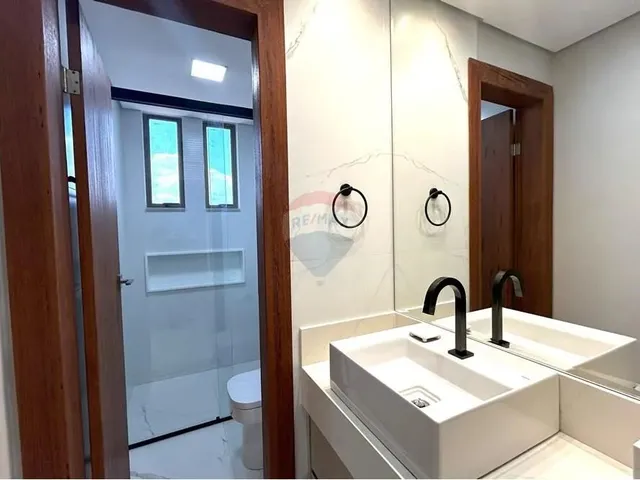 Imagem 14: Apartamento a Venda, 3 Dormitórios com Varanda e Sacada, no Esplanada
