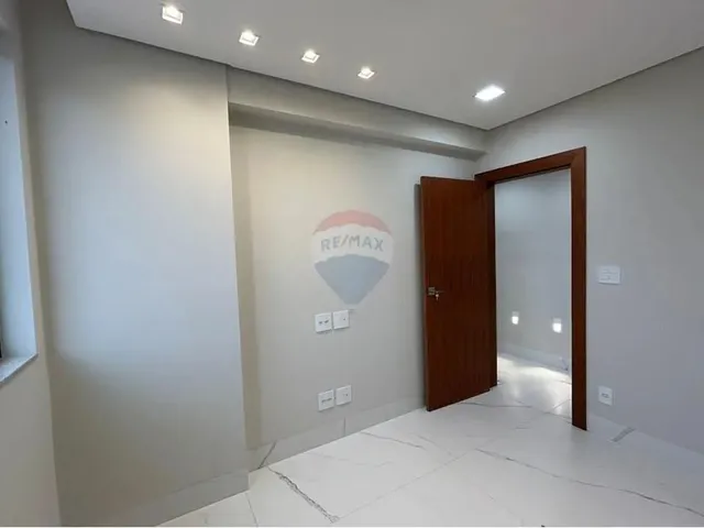 Imagem 8: Apartamento a Venda, 3 Dormitórios com Varanda e Sacada, no Esplanada