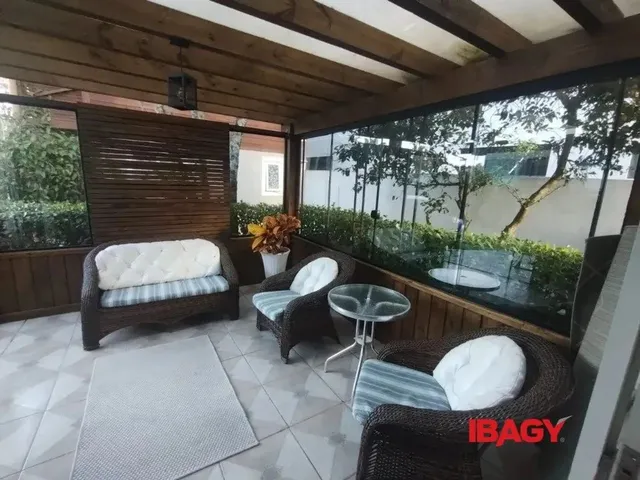 Imagem 16: Excelente Casa 2 Dormitório(S) em Porto da Lagoa - Florianópolis