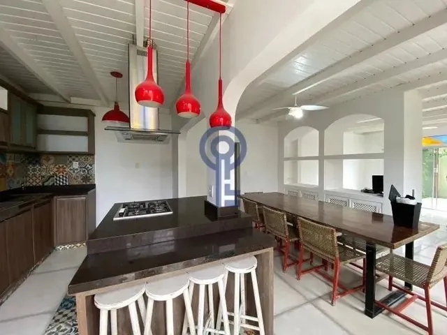 Imagem 13: Casa com 5 Dormitórios (Suítes) na Lagoa da Conceição