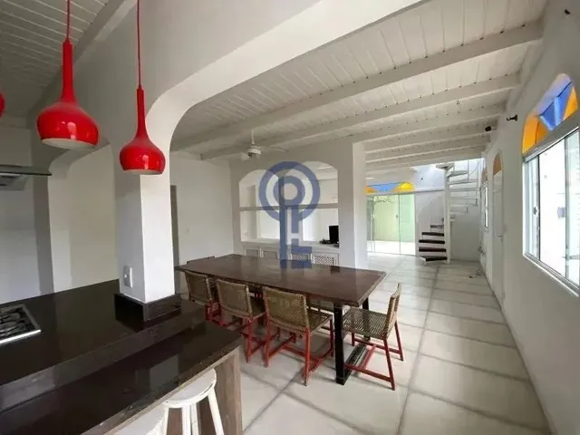 Imagem 4: Casa com 5 Dormitórios (Suítes) na Lagoa da Conceição