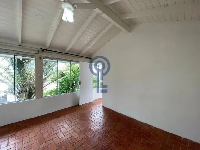 Imagem 12: Casa com 5 Dormitórios (Suítes) na Lagoa da Conceição