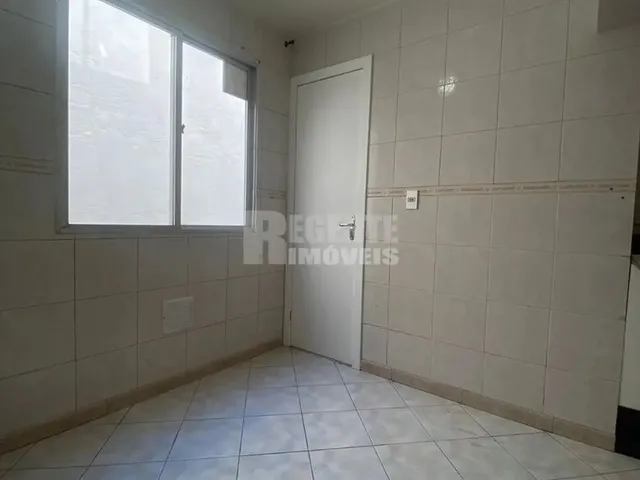 Imagem 10: Ótimo Apartamento de 3 Dormitórios no Bairro Trindade!